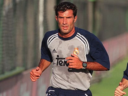 El futbolista portugués Luis Figo, en un entrenamiento.