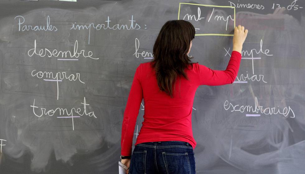 Profesores de secundaria: “Se está regalando el C1 de catalán a alumnos que no tienen el nivel”