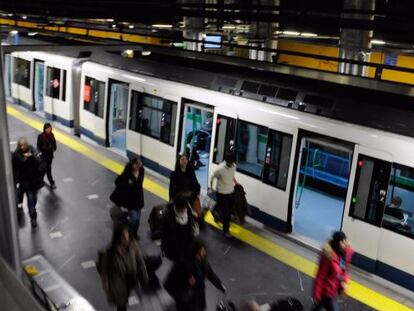 Las mejores aplicaciones para 'sobrevivir' al cierre de la línea 1 de Metro de Madrid