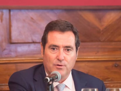 La CEOE ve "complicado" un acuerdo sobre los nuevos ERTE