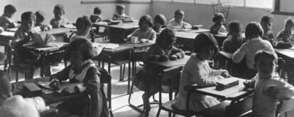 Niños en una clase del Instituto-Escuela en la Sección Hipódromo, 1933.