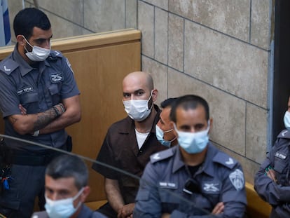 Ayham Kamamji, uno de los seis presos palestinos fugados, comparece ante un juez israelí, el domingo en Nazaret.