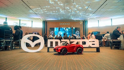 Branded México Mazda 110725