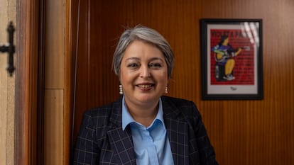 Jeannette Jara en el centro de Santiago, el 25 de julio.
