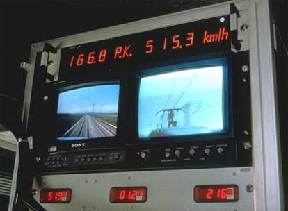 El anterior récord mundial de velocidad sobre raíles también lo tenían Alstom y la SNCF. Fueron 515,3 Km/h, alcanzados el 18 de mayo de 1990.