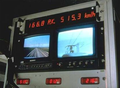 El anterior récord mundial de velocidad sobre raíles también lo tenían Alstom y la SNCF. Fueron 515,3 Km/h, alcanzados el 18 de mayo de 1990.