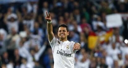 Chicharito celebra el gol contra el Atlético de Madrid.