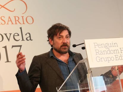 Ray Loriga, premio Alfaguara 2017, en el Hotel Ritz.