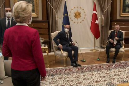 Ursula von der Leyen, Charles Michel y Recep Tayyib Erdogan