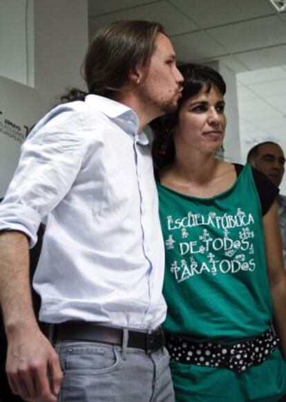 Pablo Iglesias y Teresa Rodríguez, en mayo.