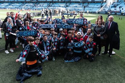 Niños del club Racing de Vilariño y del concello de Nigrán en su visita al Estadio ABANCA Balaídos el pasado 27 de febrero.