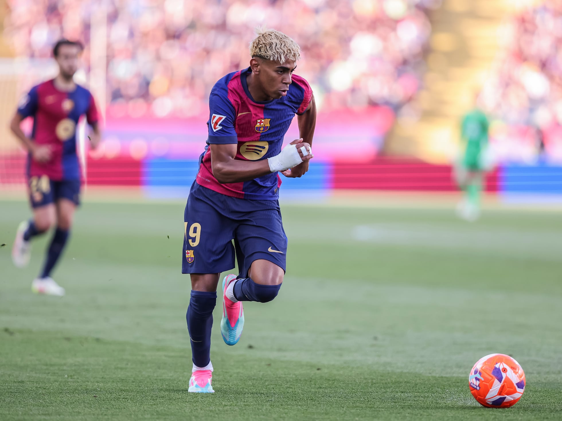 Lamine Yamal, el del pelo amarillo | Fútbol | Deportes | EL PAÍS