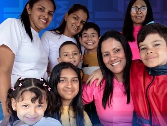 El Gobierno de Venezuela reivindica la familia con la foto de una presa política separada de los suyos 