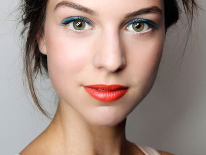 Maquillaje en bloques de color