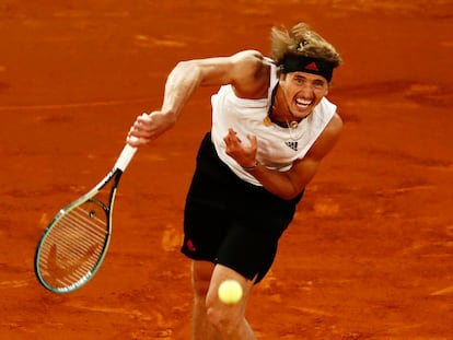 Alexander Zverev durante la final del Masters de Madrid ante Matteo Berrettini este domingo.