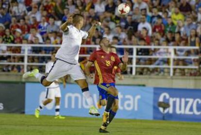 Alfonso Pedraza durante el partido que jugó con la selección sub21 ante Italia.