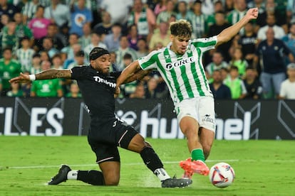 Abde anota el primer gol del Betis ante el Leganés.