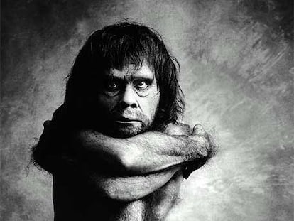 Recreación artística de un hombre de Neandertal realizada por el fotógrafo Graham Ford.