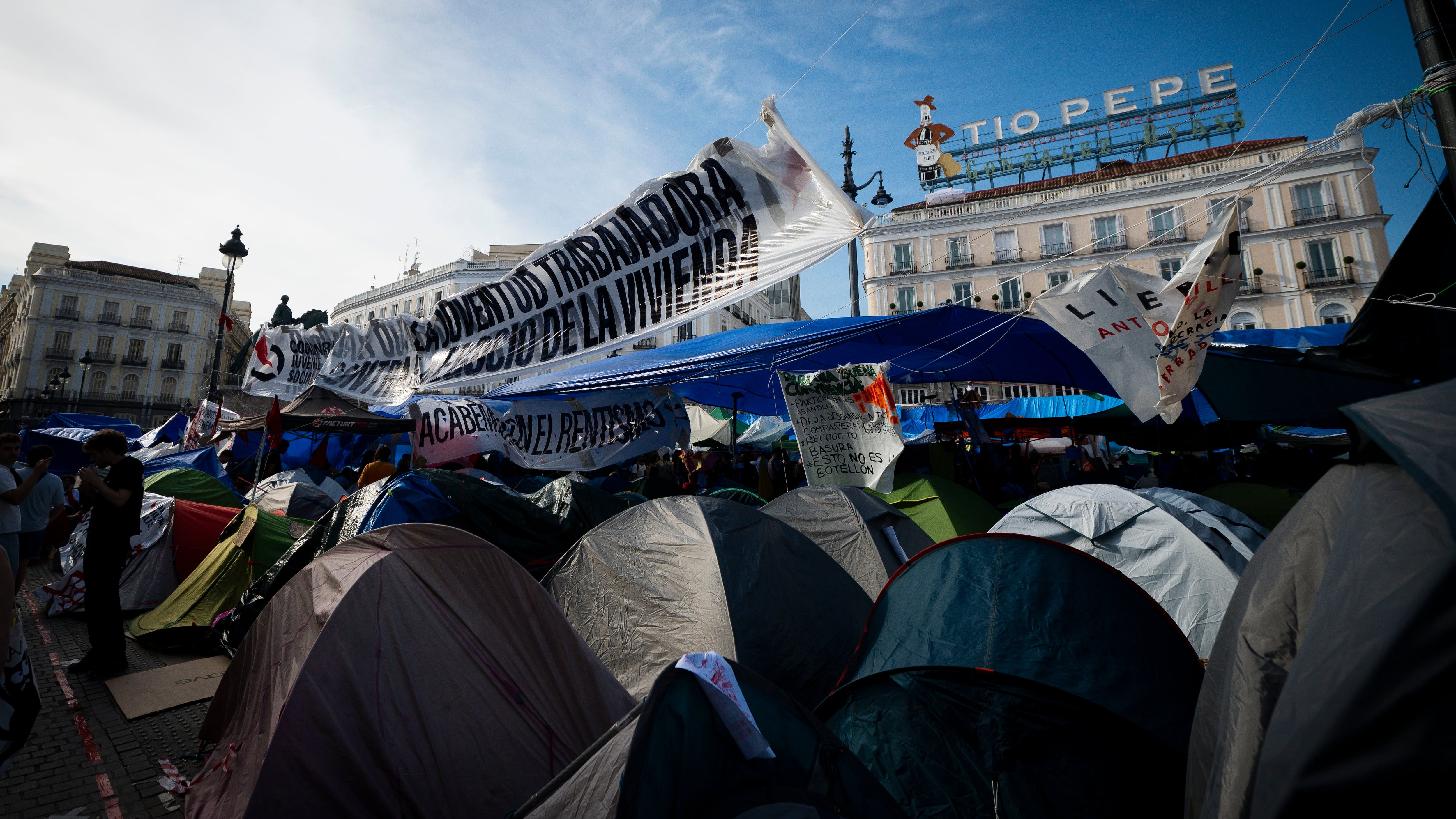 Los acampados en Sol deciden quedarse aunque parte del Sindicato de Inquilinas anuncia su salida progresiva