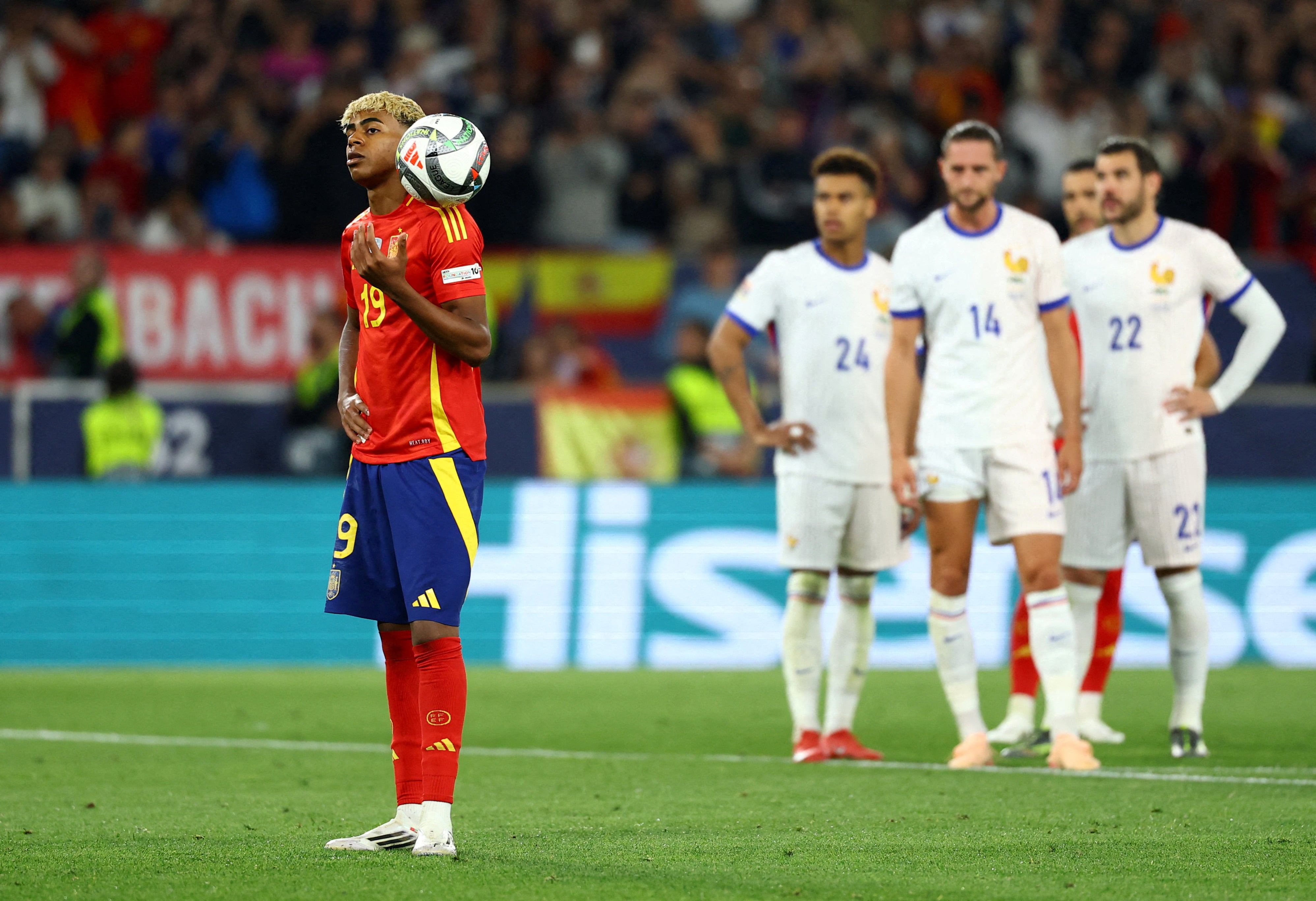 Lamine borra a Mbappé y pone el foco en Cristiano