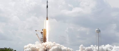 Un momento del lanzamiento del Falcon 9.