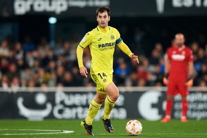 Manu Trigueros controla el balón durante un partido de esta edición de la Copa del Rey.