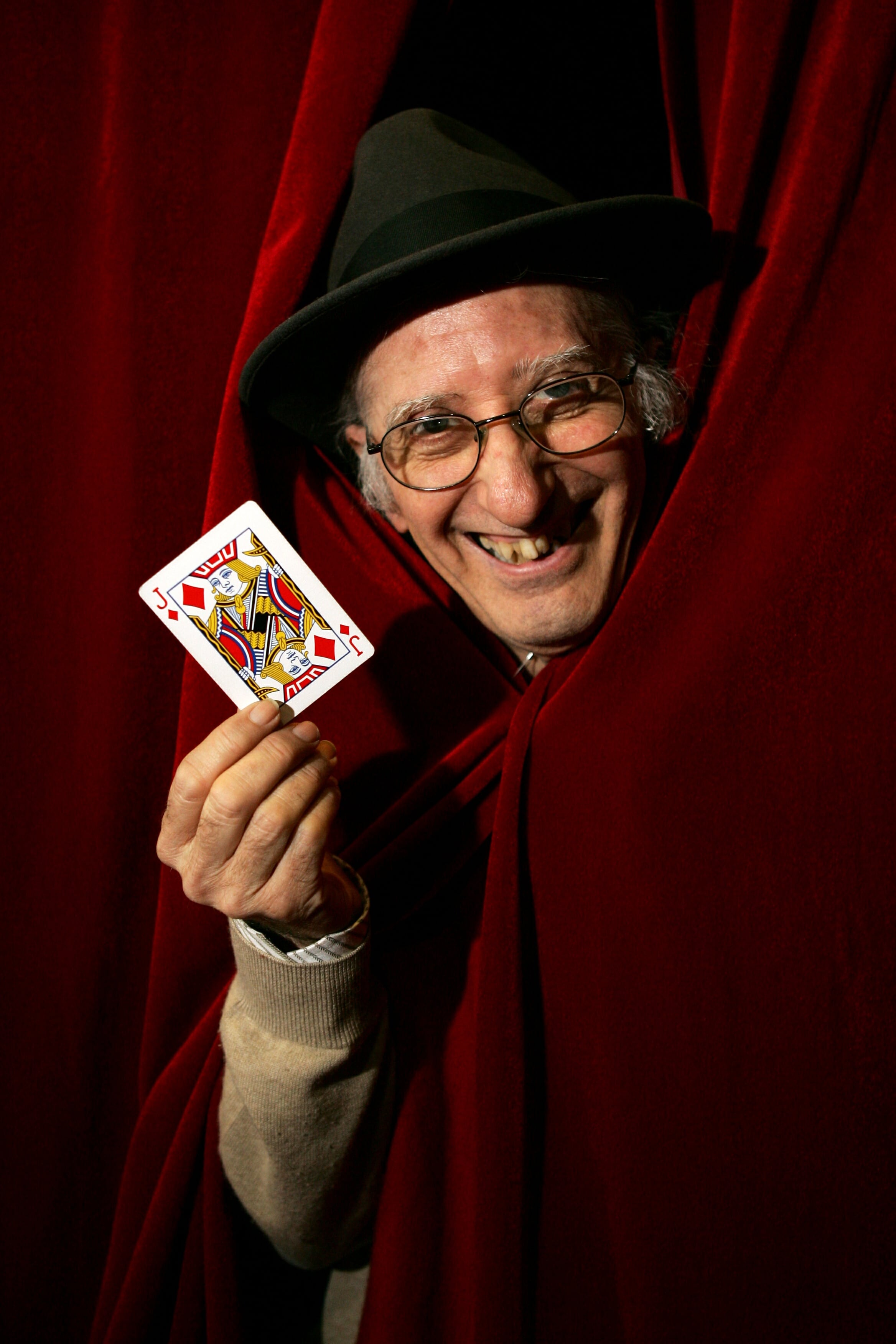 Juan Tamarit presenta el nuevo espectáculo 'MAGIA POTAGIA', en el Teatro Marquina (Madrid), a 25 de enero de 2005. 