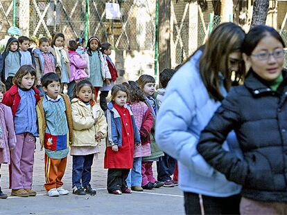 IES La Sedeta guarda un minuto de silencio por las víctimas del 'tsunami'