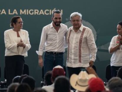 El presidente López Obrador se compromete ante su homólogo salvadoreño, Nayib Bukele, a crear 20.000 empleos en el país centroamericano como medida para mitigar las causas de la migración