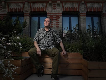 El programador de La Casa Encendida, Andrés Noarbe, en la terraza del inmueble.