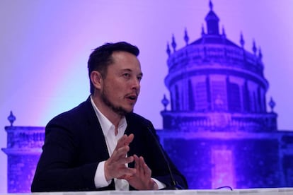Elon Musk durante la conferencia de prensa en Guadalajara.