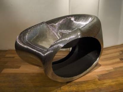 Silla Rocker Steel, de Ron Arad.