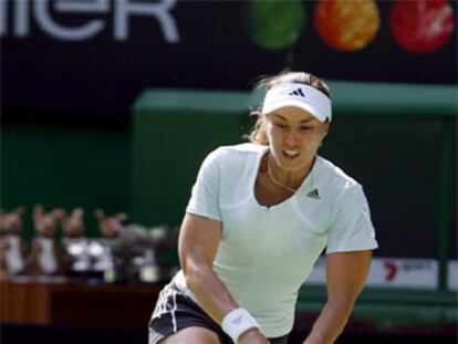 Hingis, durante la final mixta de Australia.