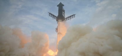 La 'Starship' de SpaceX durante el lanzamiento desde Boca Chica, Texas
