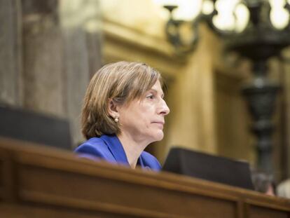 La presidenta del Parlament , Carme Forca dell.