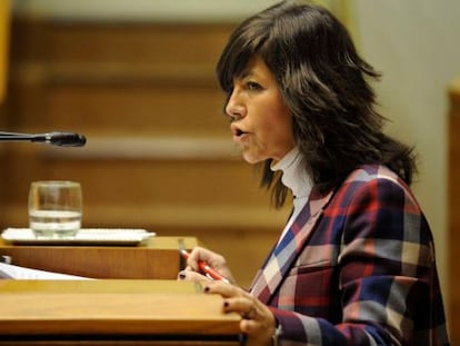 La parlamentaria popular Nerea Llanos, en un momento del debate.