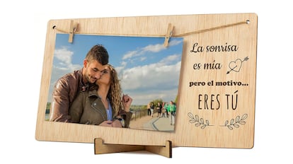 Portafotos de madera para regalo de San Valentín