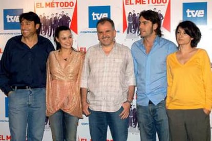 Carmelo Gómez, Natalia Verbeke, Marcelo Piñeyro, Eduardo Noriega y Najwa Nimri (de izquierda a derecha).