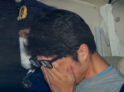 Takahiro Shiraishi, ejecutado en prisión, abandonaba una comisaría de las afueras de Tokio, en noviembre de 2017.