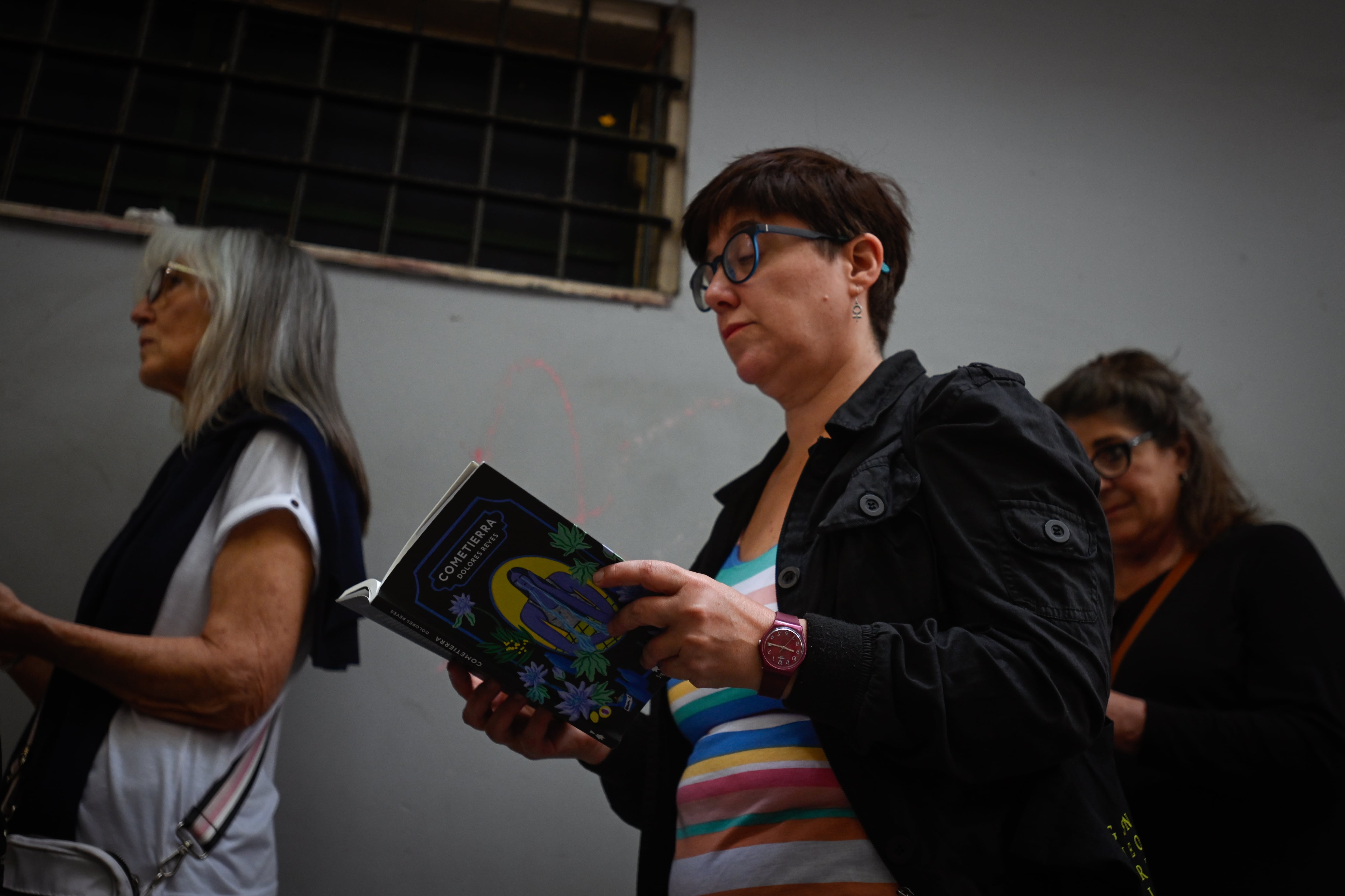 Editores, libreros y autores enfrentan la desregulación que impulsa Milei: “Un libro es mucho más que una mercancía”
