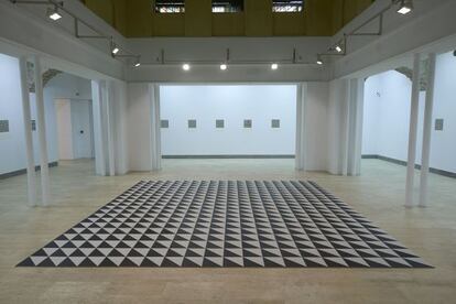 'Twenty-five billion six hundred million' (2014) de Pablo Valbuena.