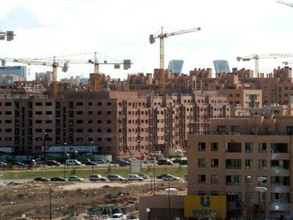 Vista de una urbanización en obras.