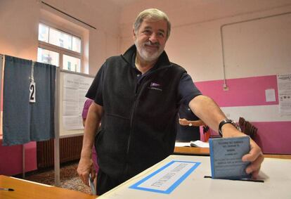 Marco Bucci, vencedor en Génova de la coalición de centroderecha formada por Liga Norte y Forza Italia.