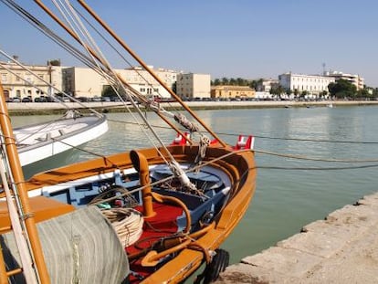 El puerto de pescadores del río Guadalete del Puerto de Santa María.