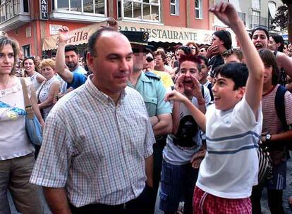 Carlos Pascual, ex alcalde de Pego, tras la constitución de la nueva corporación en 2003.