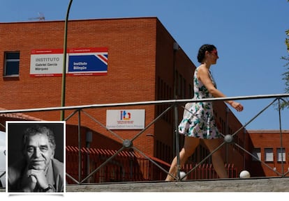 Enclavado en el barrio Pinar del Rey, al noreste de Madrid, está en el Instituto de Educación Secundaria Gabriel García Márquez. No es el único. En la capital española hay al menos dos colegios más que llevan su nombre. El autor de Cien años de Soledad vivió en Barcelona entre los años 1967 y 1973, donde escribió El otoño del Patriarca.