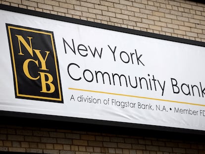 Oficina de New York Community Bank en Nueva York.