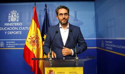 Màxim Huerta, este miércoles, durante el anuncio de su dimisión como ministro de Cultura y Deportes.