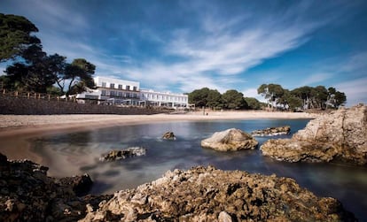 Exterior del Hostal Spa Empúriesem Girona.