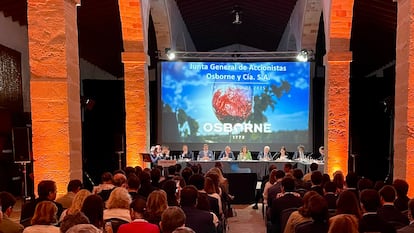 Junta de accionistas del Grupo Osborne, celebrada este lunes en El Puerto de Santa María (Cádiz).